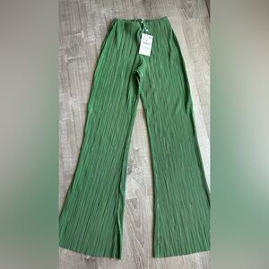 Zara Green Pleated Pants